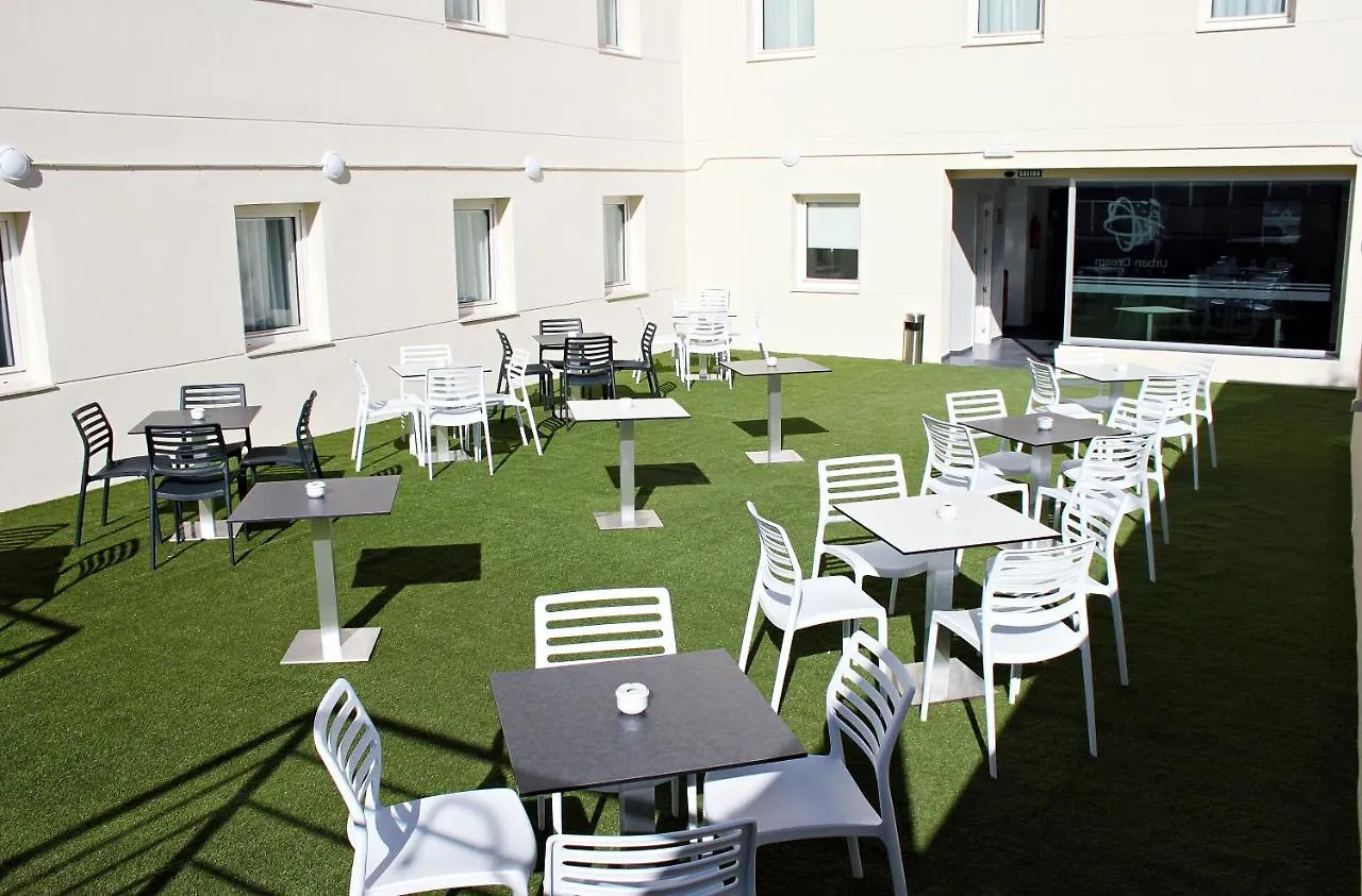 Checkin Urban Nevada Hotel Armilla Spain