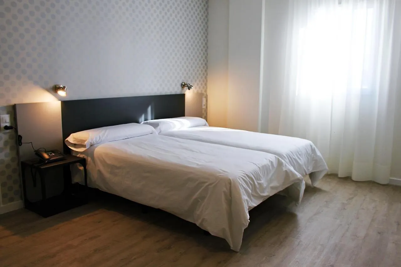 Checkin Urban Nevada Hotel Armilla